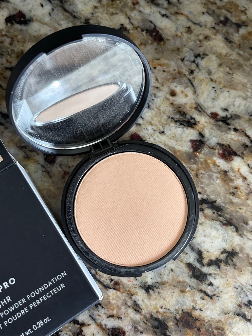💕💋Bareminerals Fair 15 Warm BarePRO Powder Foundation - Picture 2 of 10